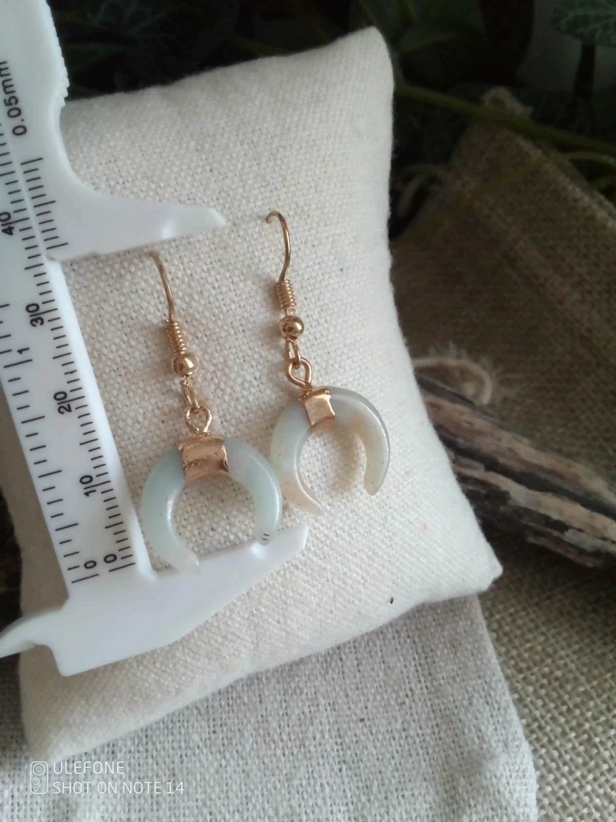 Boucles d'oreilles Amazonite, pierres naturelles taillées en lune – photo 2